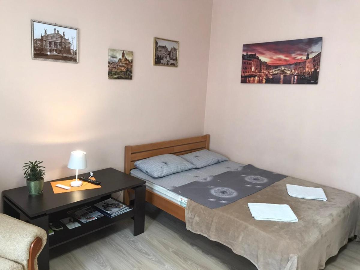 Near The Forum Mall Apartment