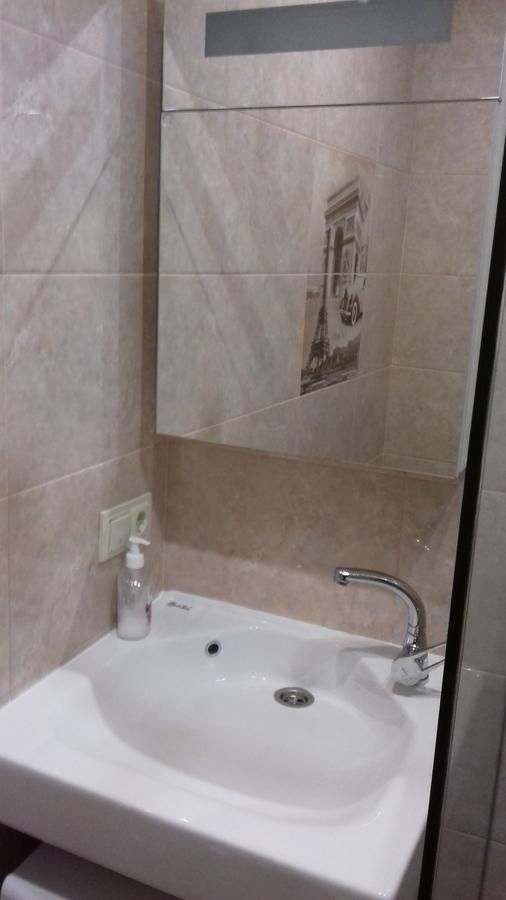 Apartment Near The Forum Mall Lviv