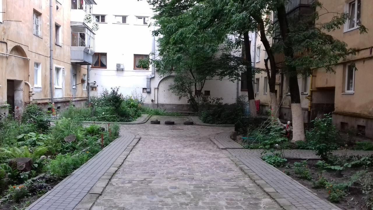 Near The Forum Mall *