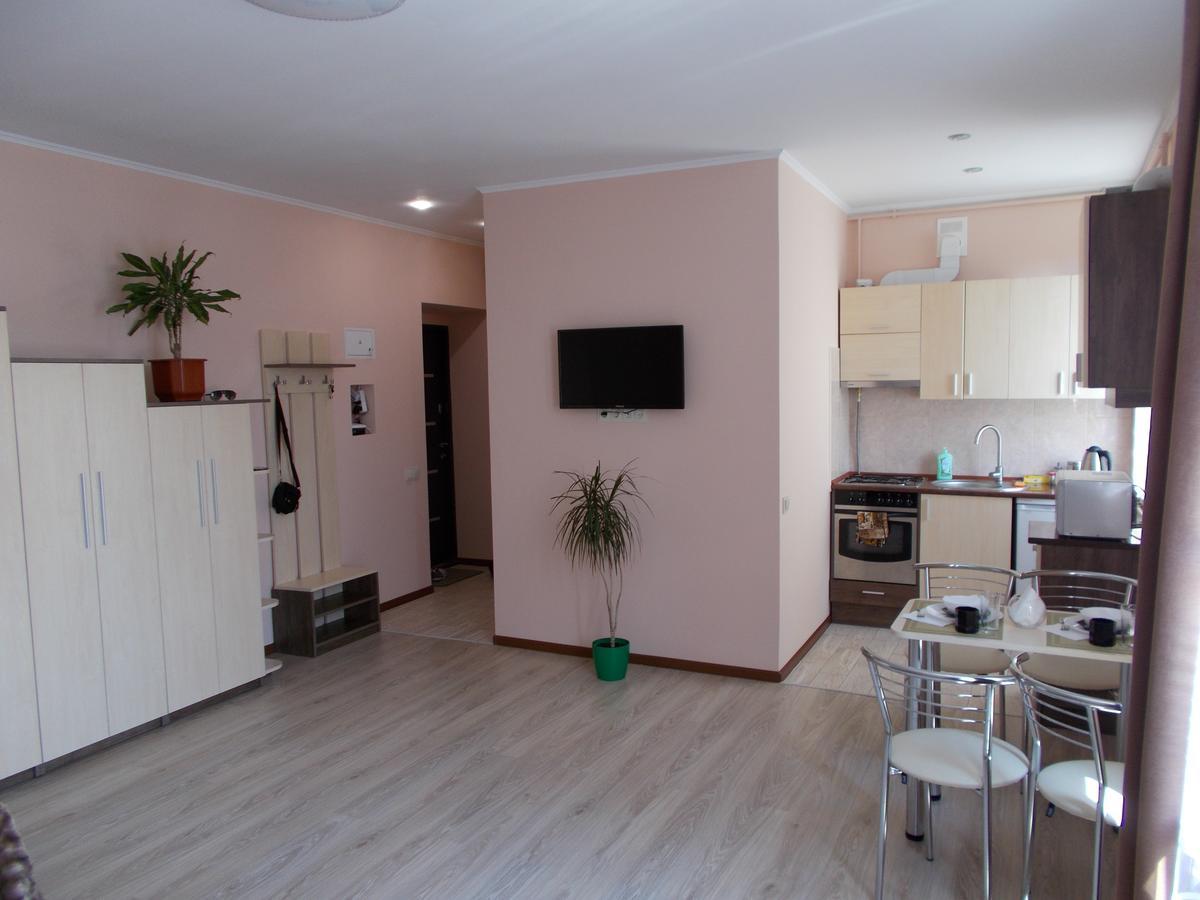 Apartment Near The Forum Mall Lemberg